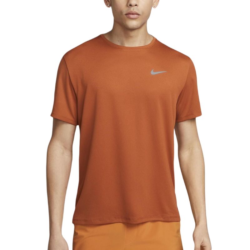 Camiseta Nike Dri-Fit Run Division Masculina - Laranja - Bayard Esportes