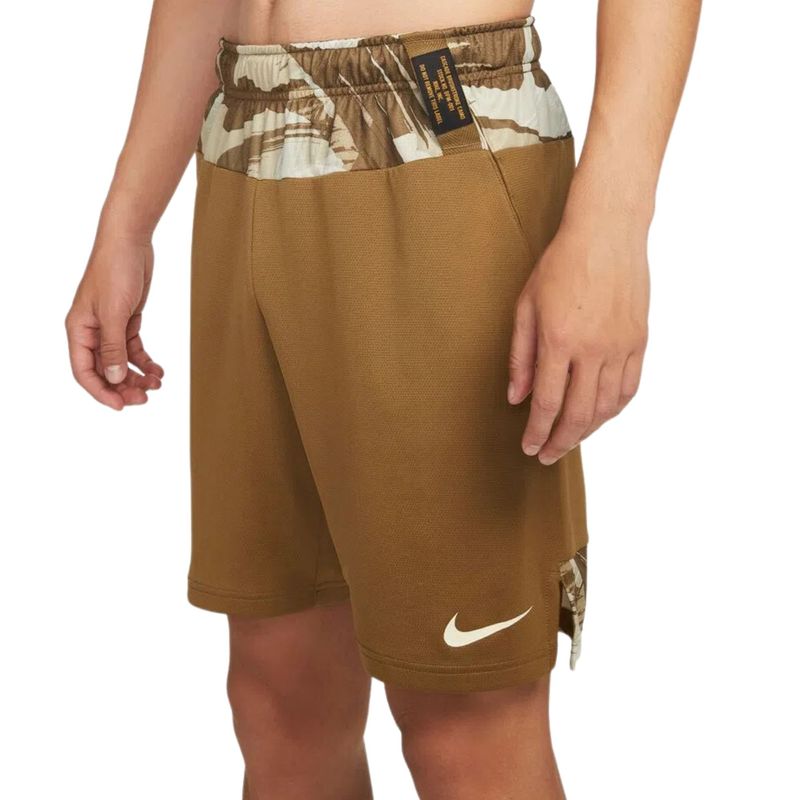 Nike above knee store shorts