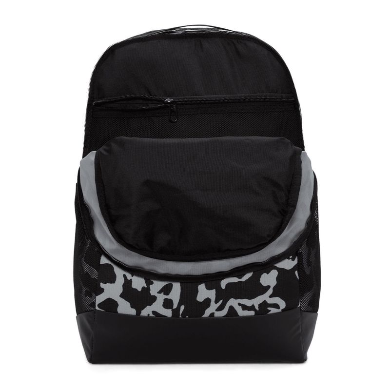 Mochila-Nike-Brasilia-9.5-Cat-24L-Unissex---Preta