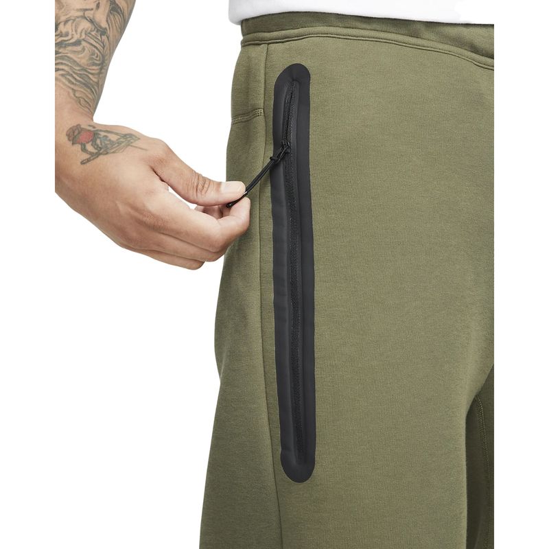 Bermuda Nike Sportswear Tech Fleece Masculina - Verde Oliva