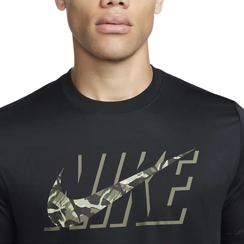 Camiseta-Nike-Dri-Fit-Masculina---Preta
