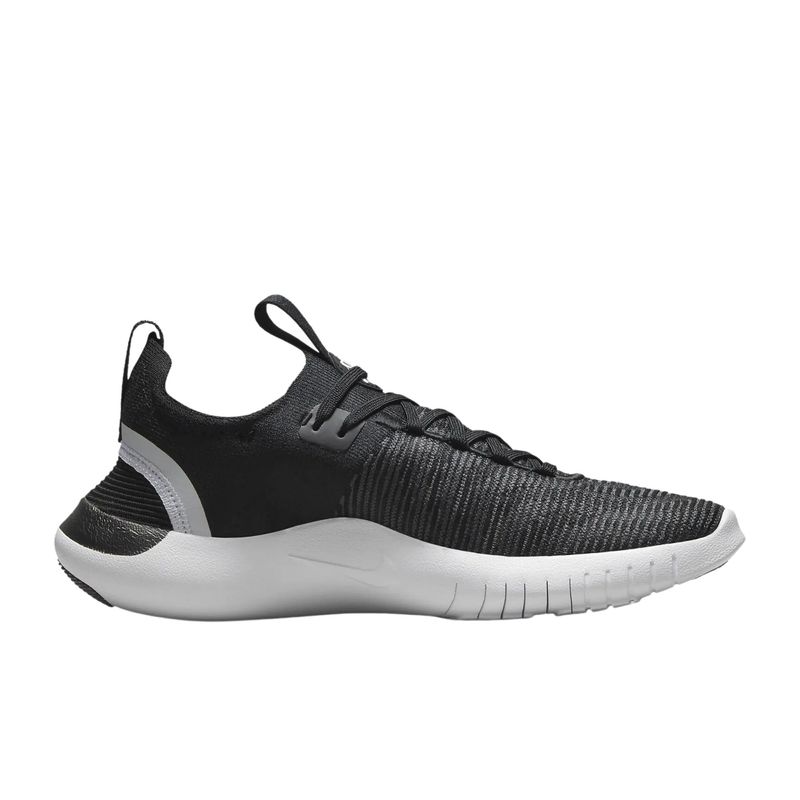 Nike free 2025 feminino preto