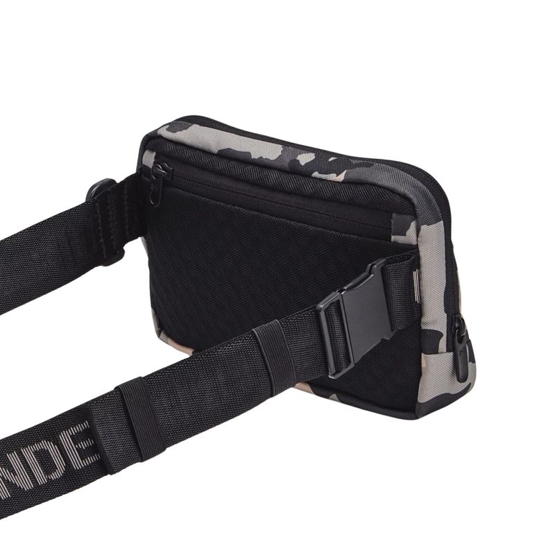 Pochete-Under-Armour-Loudon-Waist-Bag--Xbod-Unissex---Preto
