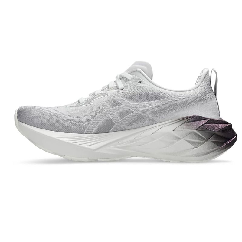 Tenis-Asics-Novablast-4-Platinum-Feminino---Branco-Prata