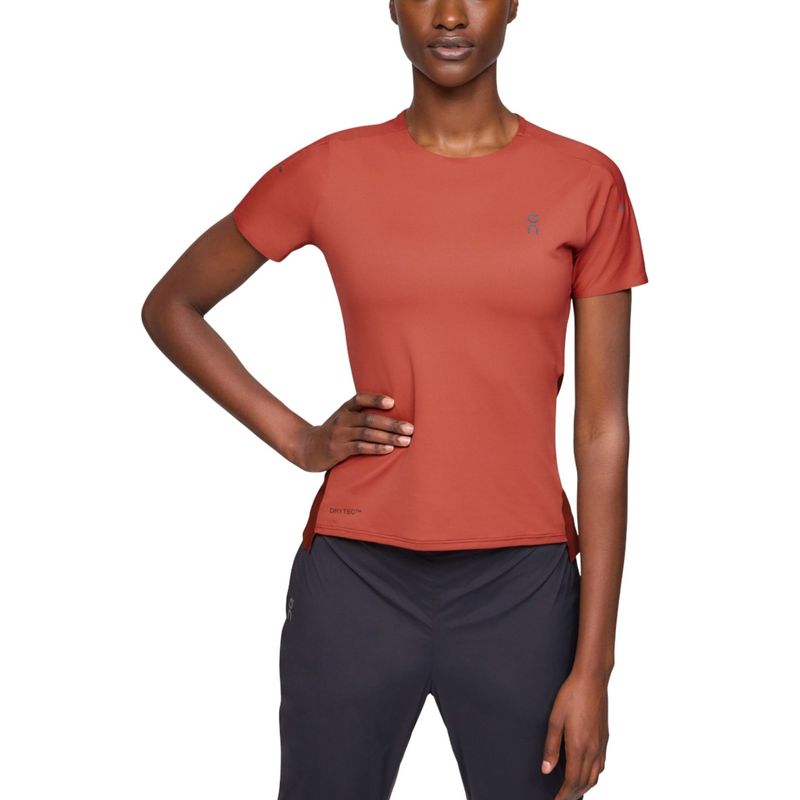 Camiseta-On-Runninf-Performance-T-Feminina---Coral-Rubi-