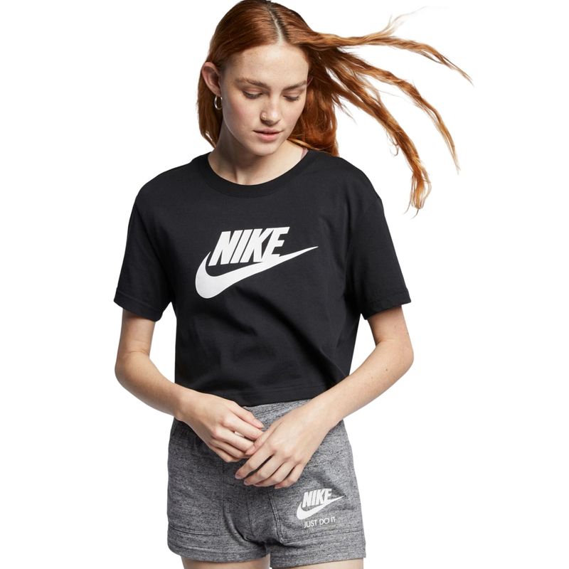 Camiseta-Nike-Sportswear-Essential-Feminina---Preta