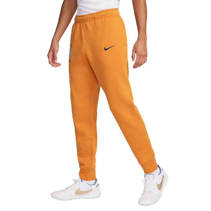 Calca-Brasil-Nike-CBF-Sportswear-Club-Masculina---Laranja