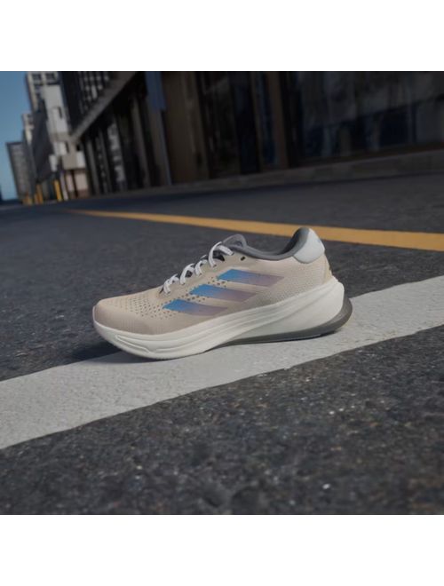 Tênis Adidas Supernova Rise Feminino - Bege
