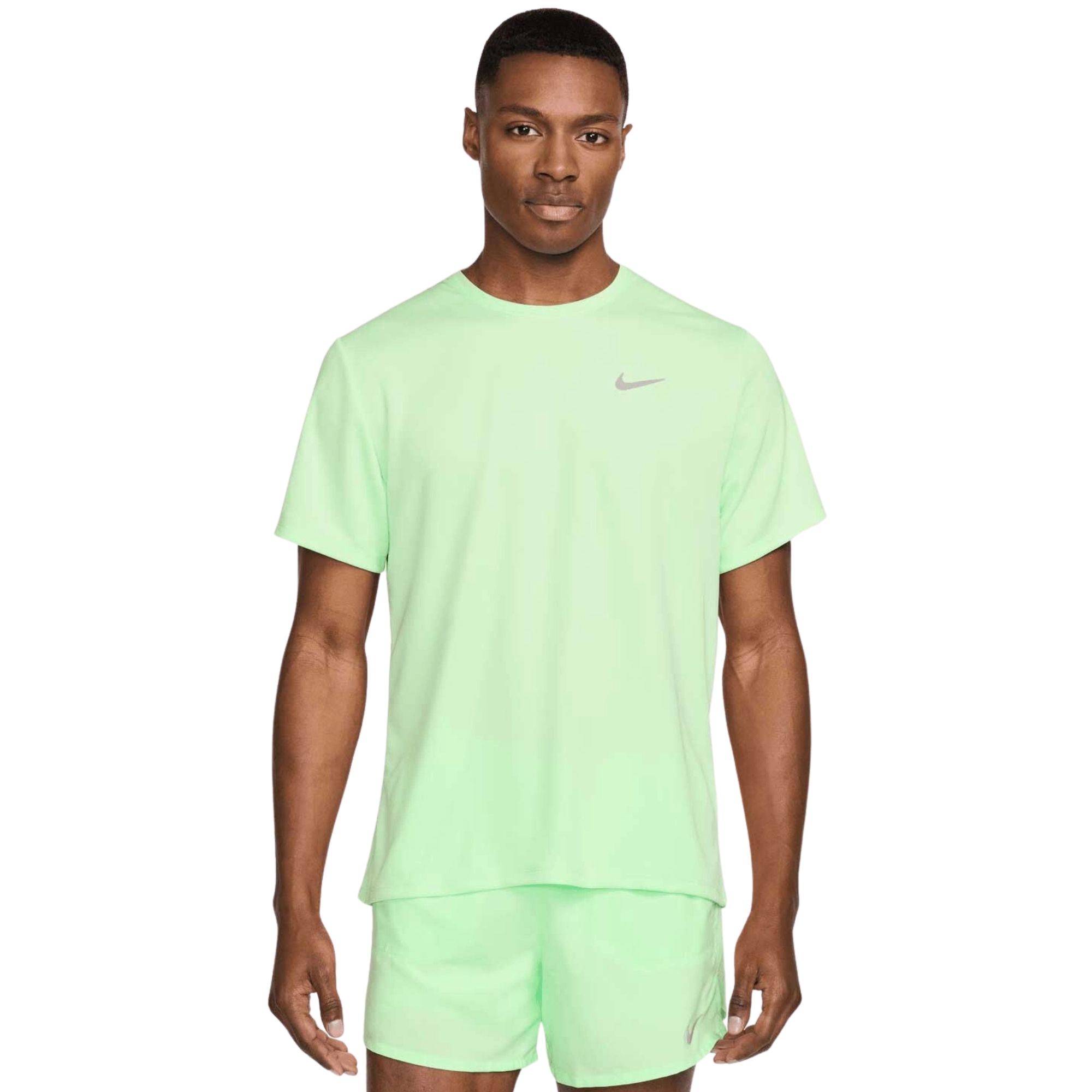 Camiseta Nike Miler Ss Masculina - Verde Claro