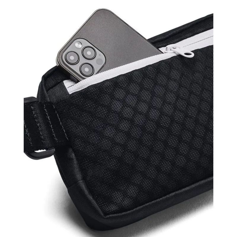 Pochete-Under-Armour-Loudon-Crossbody-Unissex---Preta-Branca