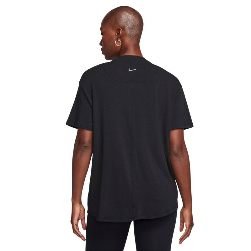 Camiseta-Nike-One-Relaxed-Feminina---Preta