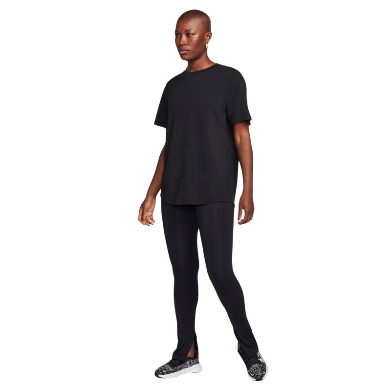 Camiseta-Nike-One-Relaxed-Feminina---Preta