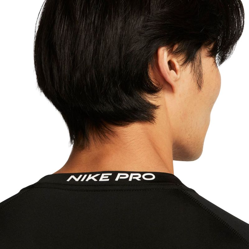 Camiseta Manga Longa Nike Dri-Fit Tight Masculina - Preta