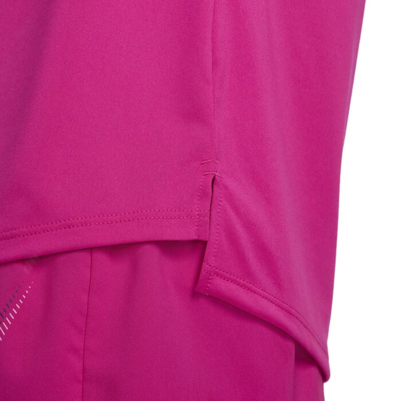 Camiseta-Nike-Dri-Fit-Swoosh-Feminina---Cereja