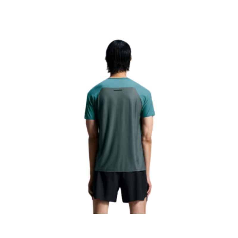 camiseta-on-running-performance-t-masculina-verde