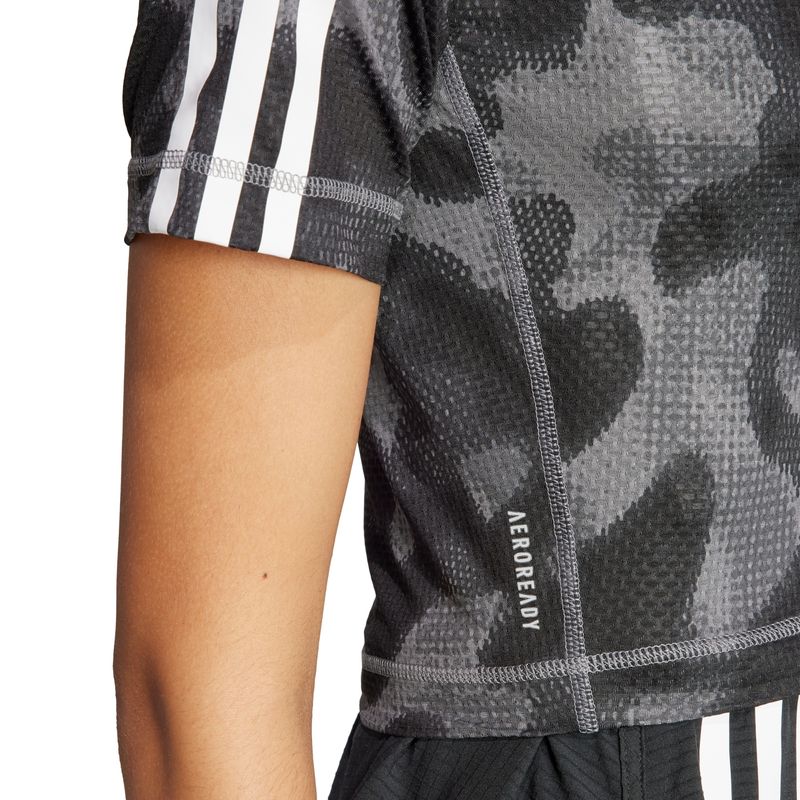 Camiseta-Adidas-Estampada-Own-The-Run-Tres-Listras-Feminina---Cinza-Preta