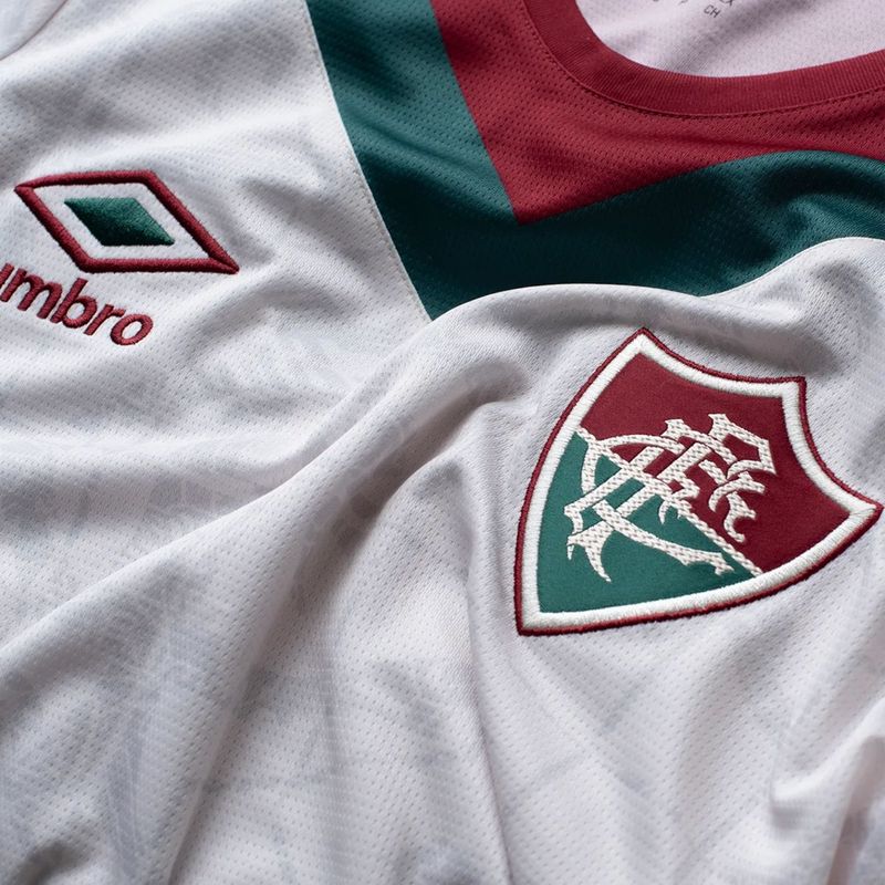 camisa-fluminense-iii-24-25-umbro-torcedora-feminina-bege-vinho