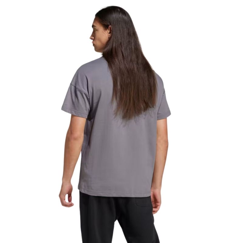 camiseta-adidas-all-szn-masculina-cinza