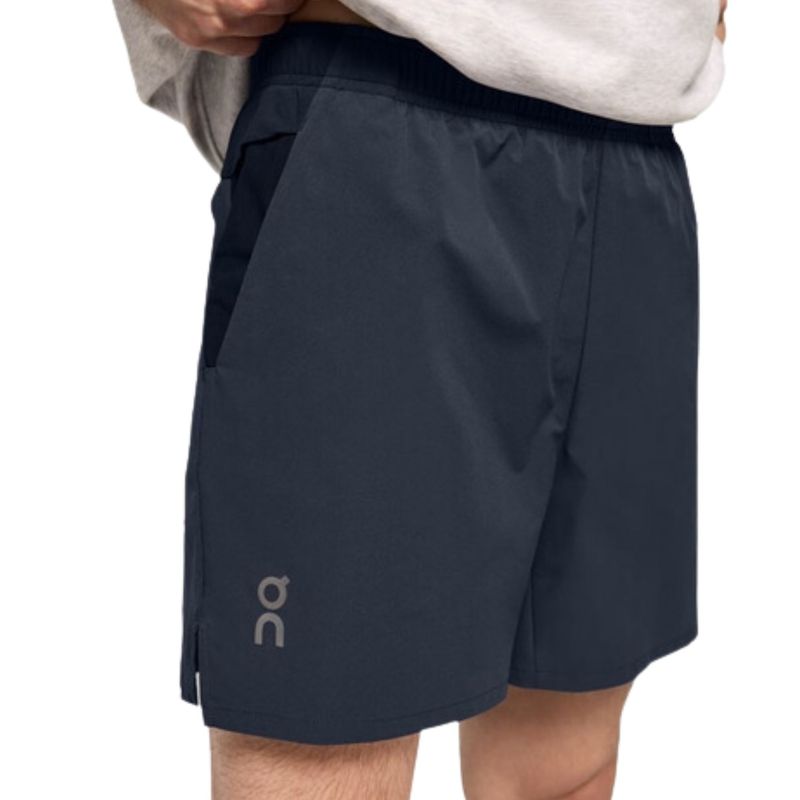 shorts-on-running-essential-2-masculino-azul-marinho