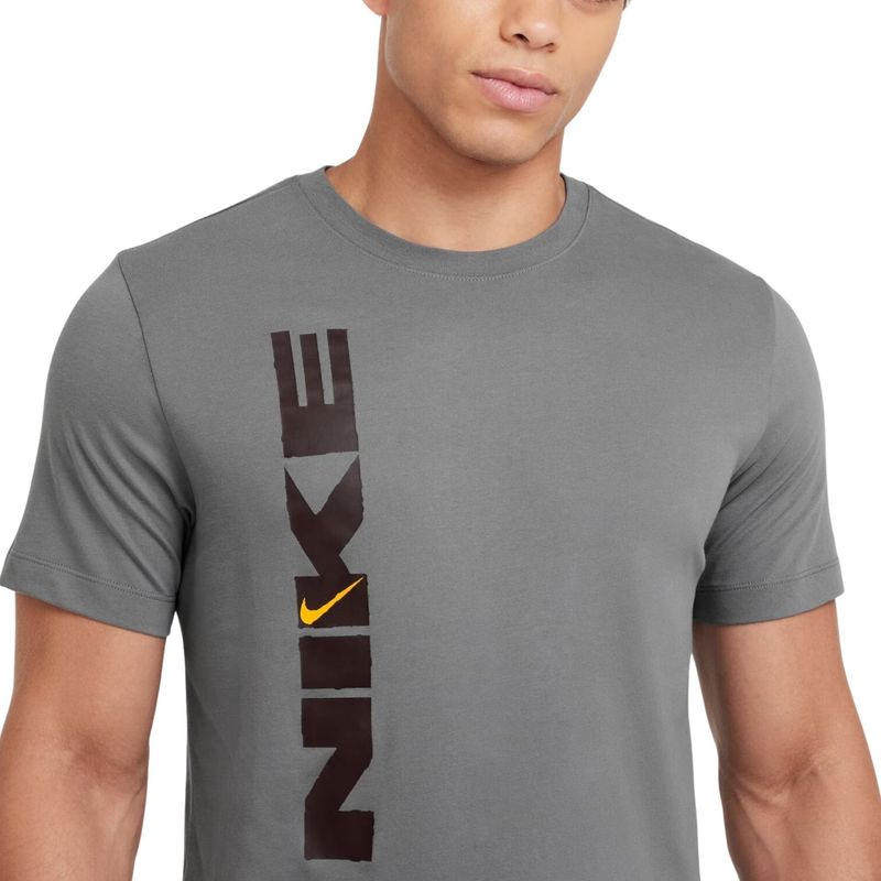 camiseta-nike-dri-fit-tee-vintage-masculina-cinza