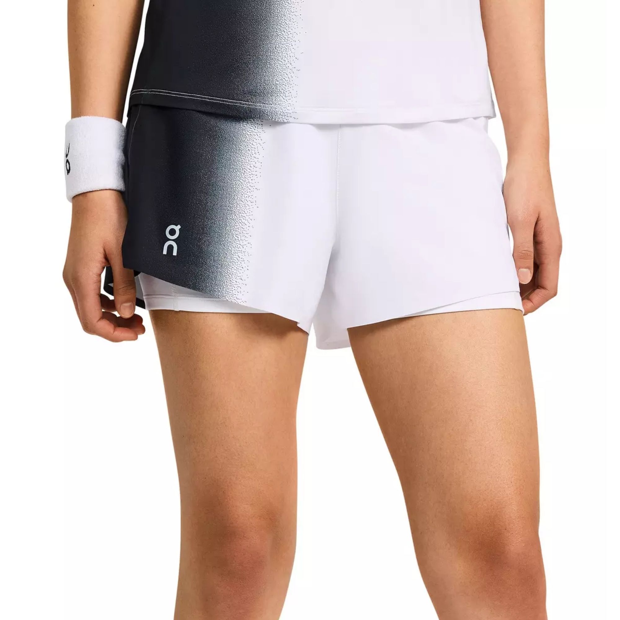 Shorts On Running Court 1 Feminino - Branco/Preto