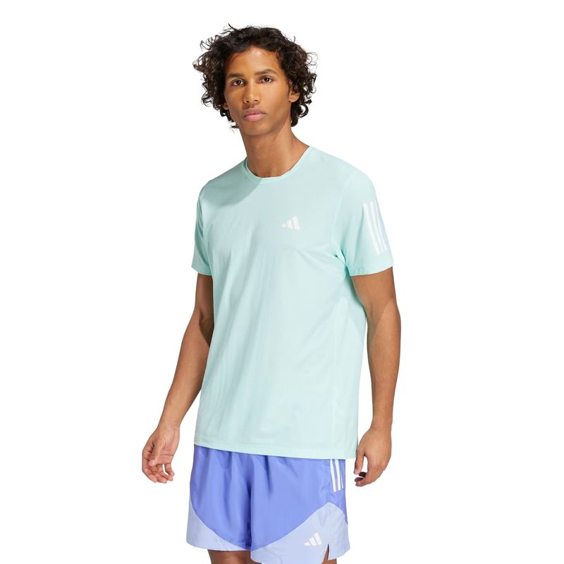 camiseta-adidas-own-the-run-base-masculina-azul-claro