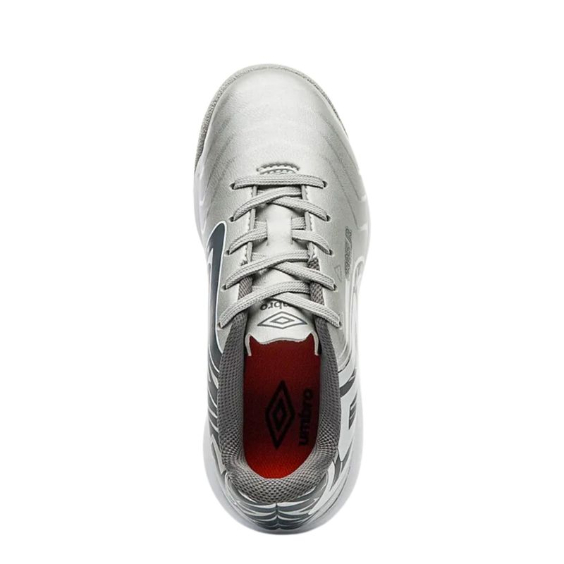 chuteira-futsal-umbro-pro-5-infantil-cinza-grafite