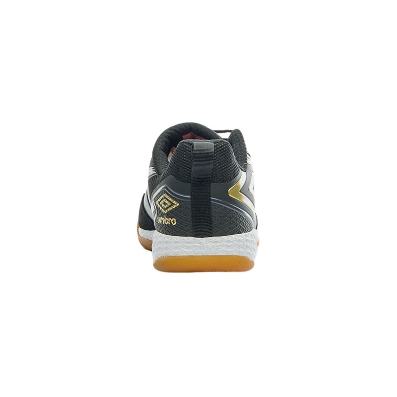 chuteira-futsal-umbro-pro-5-bump-masculino-preto-dourado