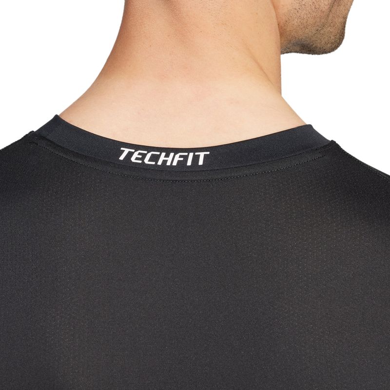 Camiseta-Manga-Longa-Techfit-Compression-Adidas-Treino-Masculina---Preta