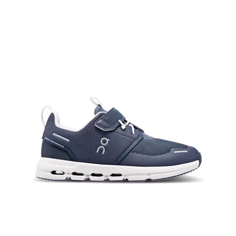tenis-on-running-cloud-play-infantil-marinho