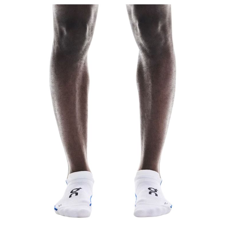 meia-on-running-court-low-unissex-branca-azul