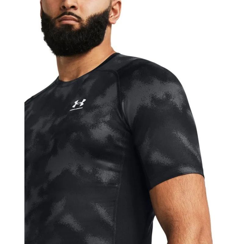 camiseta-under-armour-compressao-heatgear-armour-printed-masculina-preta