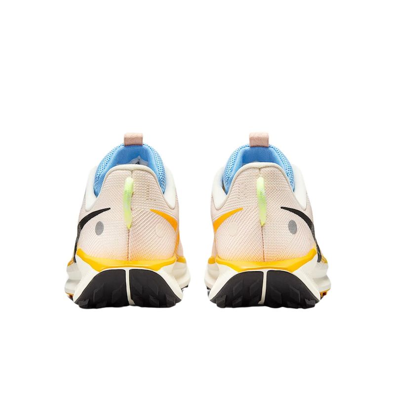 tenis-nike-pegasus-trail-5-feminino-bege