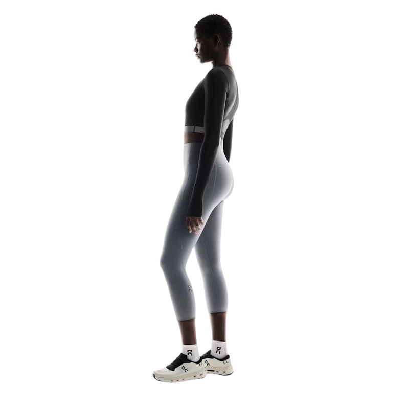 calca-legging-on-running-studio-tights-7-8-feminina-cinza