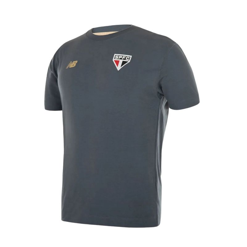 camisa-sao-paulo-25-26-new-balance-viagem-masculina-cinza