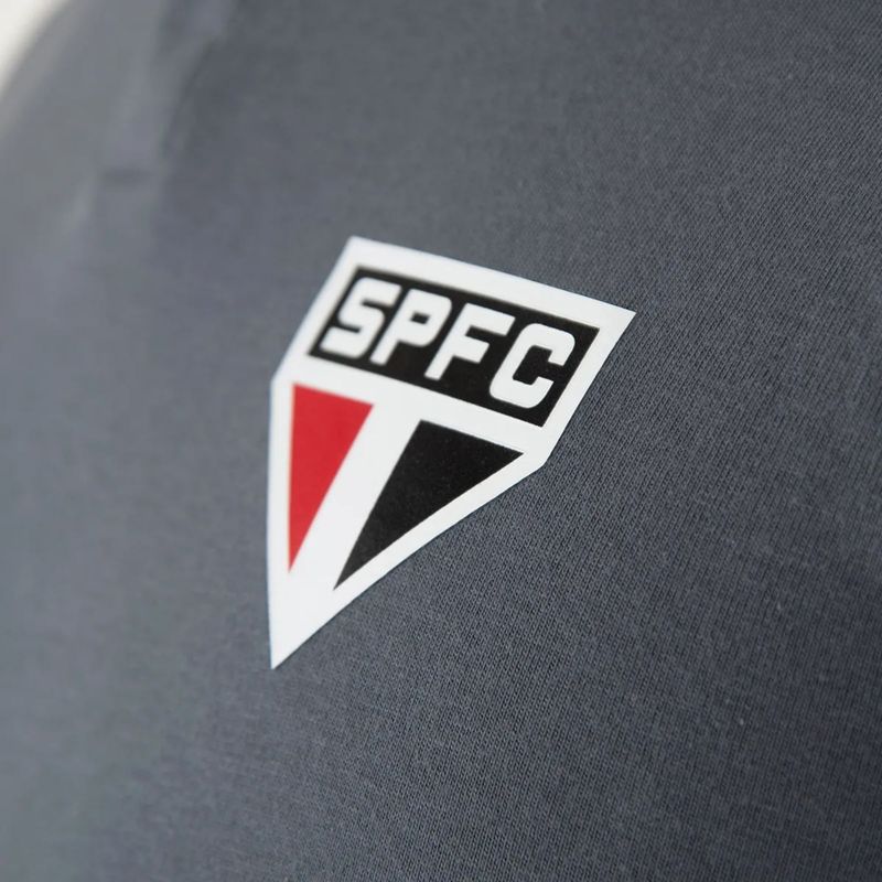 camisa-sao-paulo-25-26-new-balance-viagem-masculina-cinza