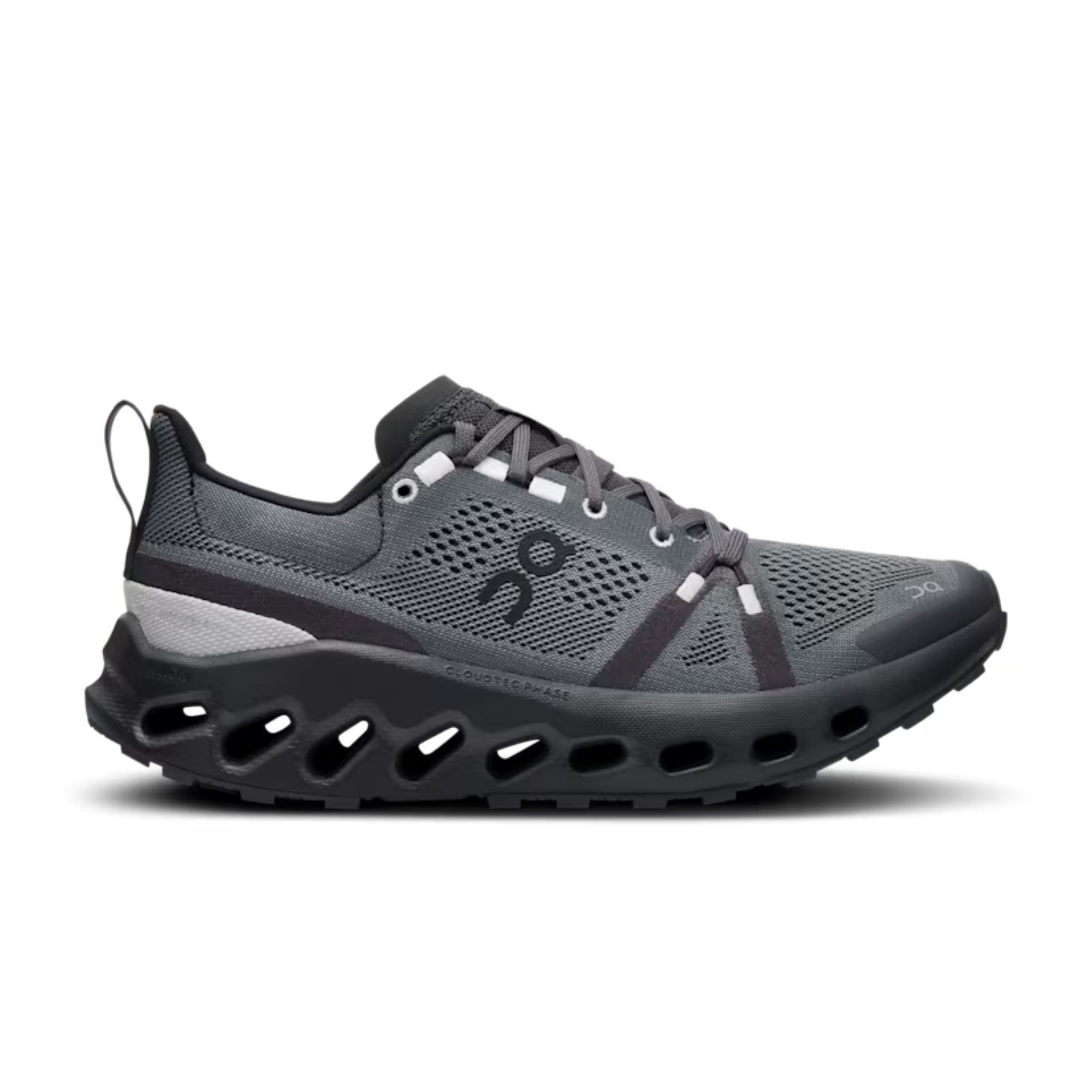 Tênis On Running Cloudsurfer Trail Feminino - Preto/Cinza