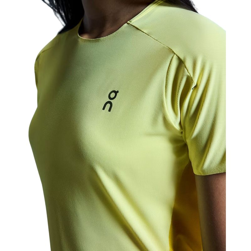 camiseta-on-running-performance-t-feminina-amarela