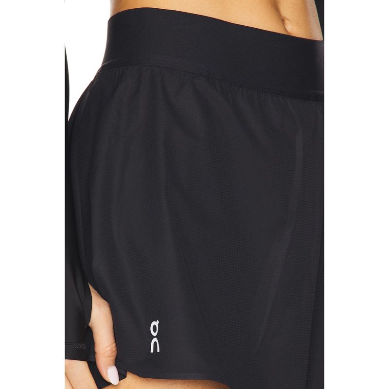 saia-on-running-court-pleated-feminina-preta