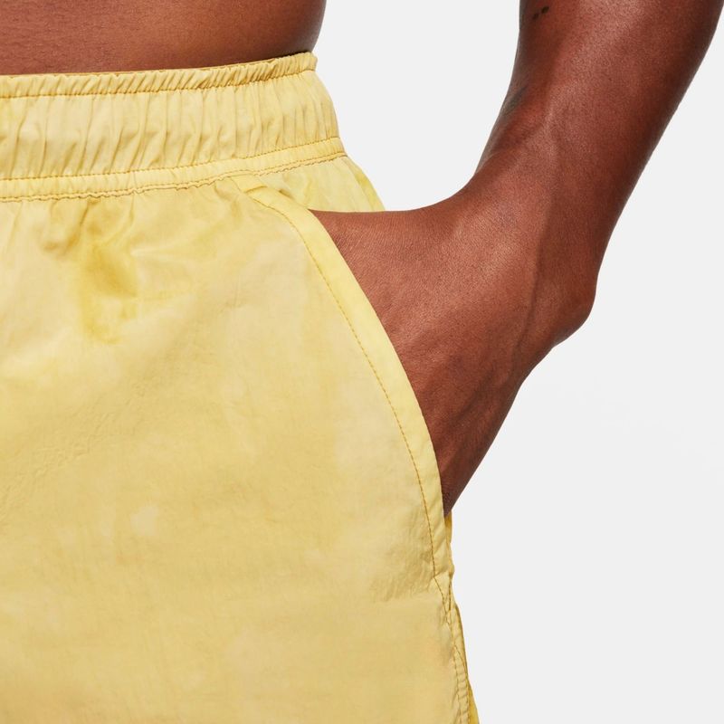 shorts-nike-unlimited-studio-72-5ul-masculino-amarelo