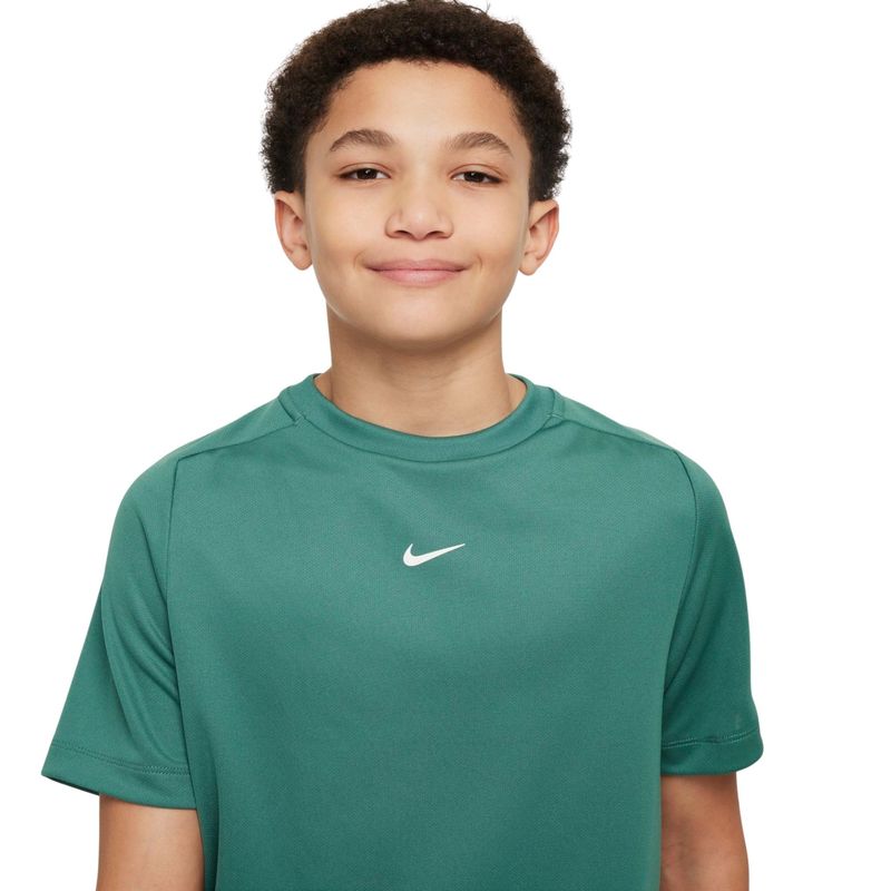 camiseta-nike-dri-fit-multi-infantil-verde