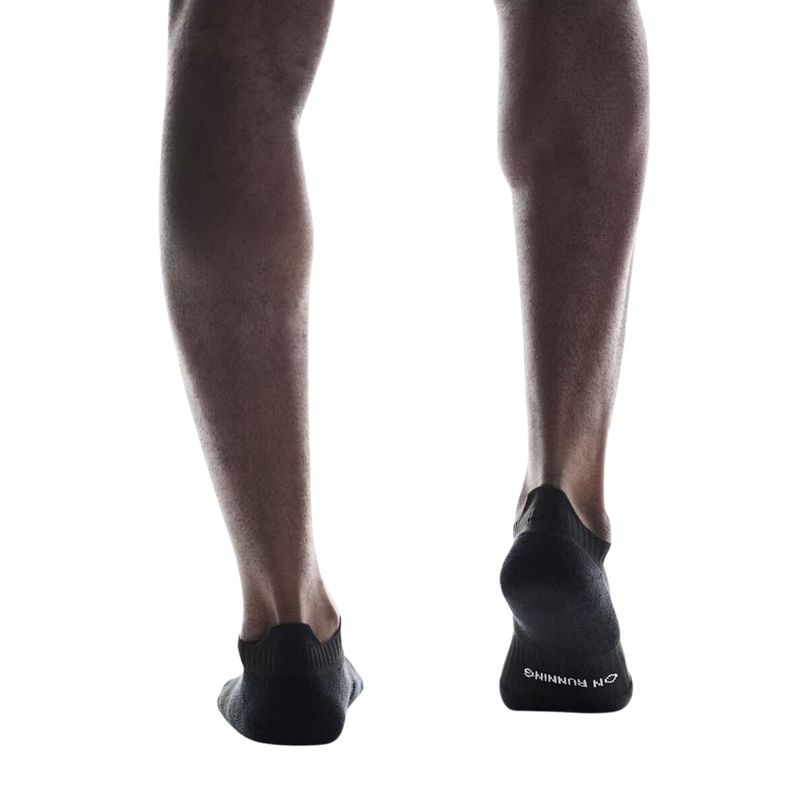 kit-meia-on-running-core-run-sock-low-2-pares-unissex-preta