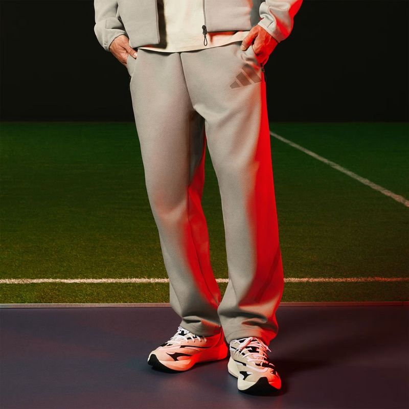 calca-adidas-z.n.e-tecido-plano-masculino-caqui
