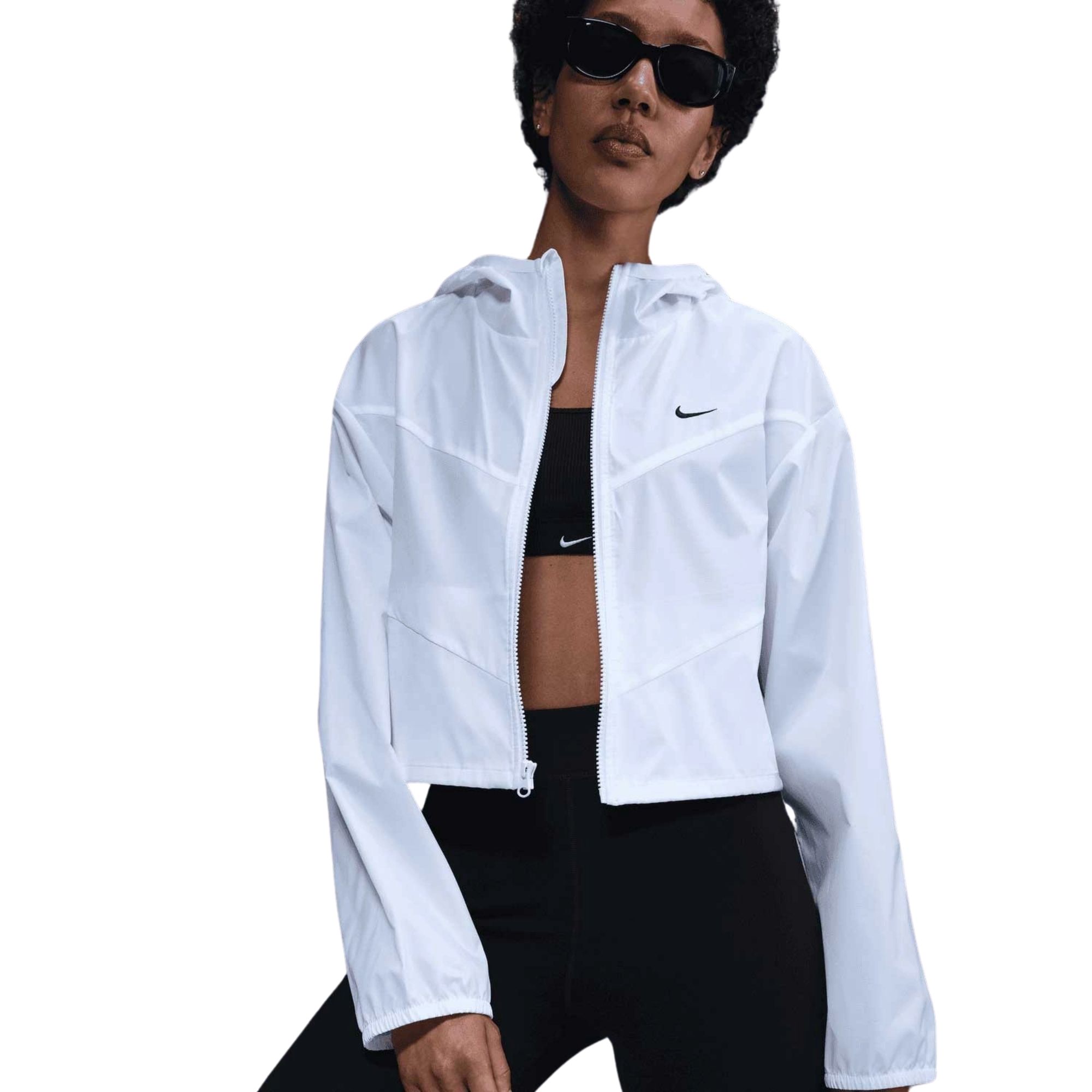 Jaqueta Com Capuz Nike Corta Vento Ltwt Hded Feminina - Branca