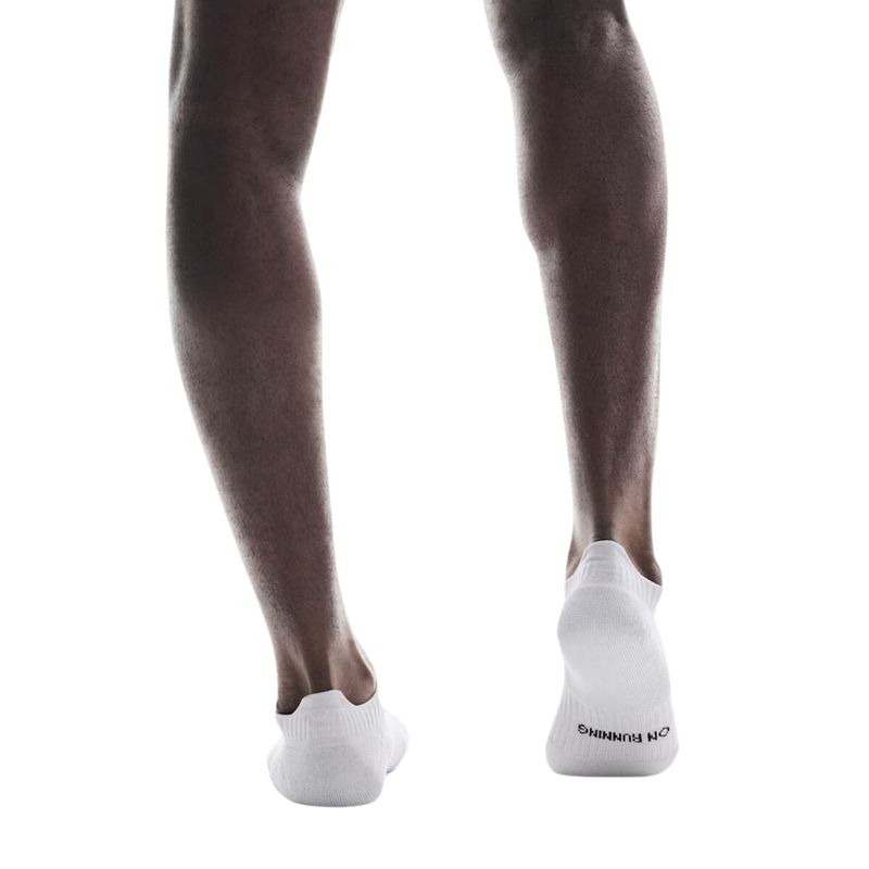 kit-meia-on-running-core-run-sock-low-2-pares-unissex-cinza