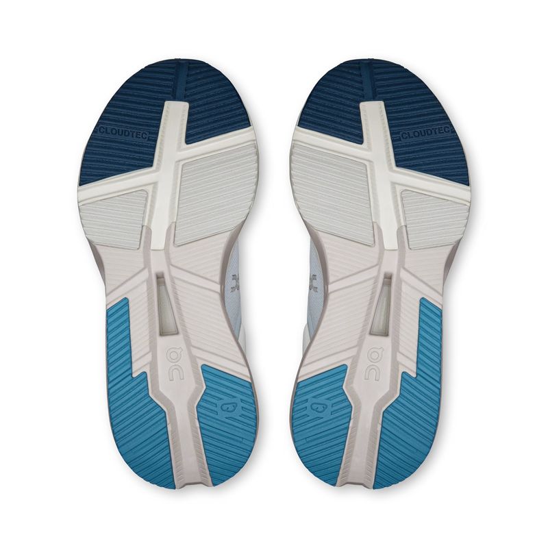 tenis-on-running-cloudnova-x-feminino-azul-claro