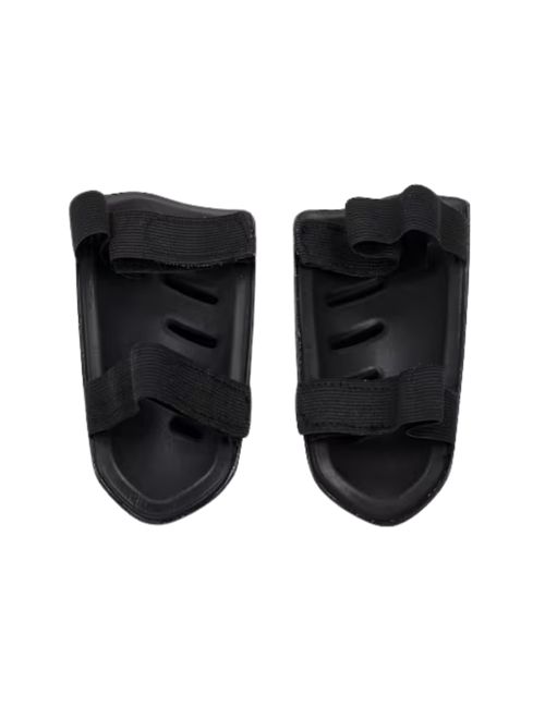 Caneleira Puma Neymar Jr.Ultra Light Unissex - Preta