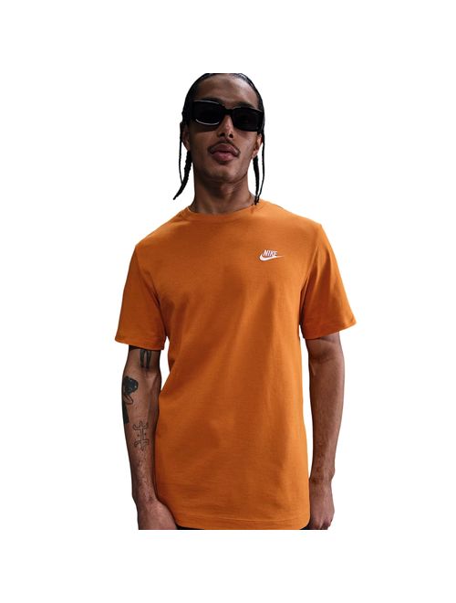 Camiseta Nike Sportswear Club Tee Masculina - Laranja