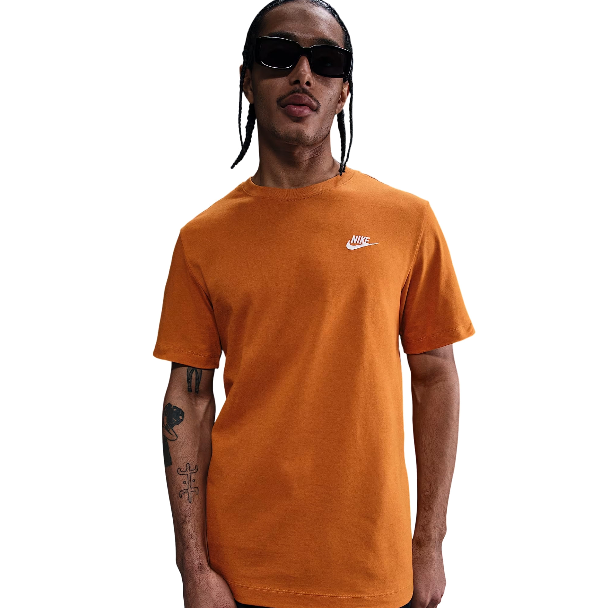 Camiseta Nike Sportswear Club Tee Masculina - Laranja