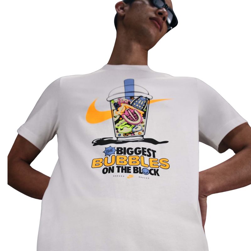 camiseta-nike-sportswear-oc-sole-food-masculina-branca
